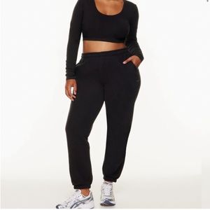 Aritzia TNA Cozy Fleece Boyfriend Basic Sweatpants TALL